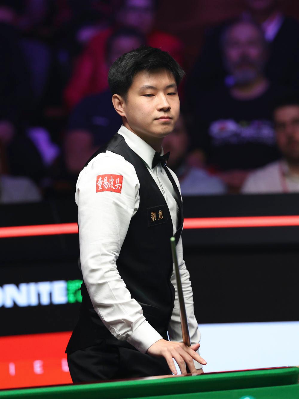 开防守队员 开防守队员