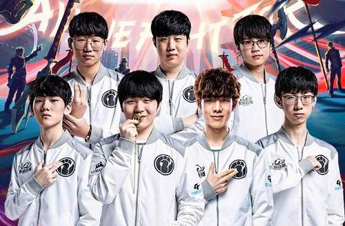 多方面因素 多方面因素