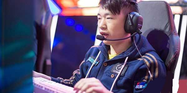 通过融合传 通过融合传