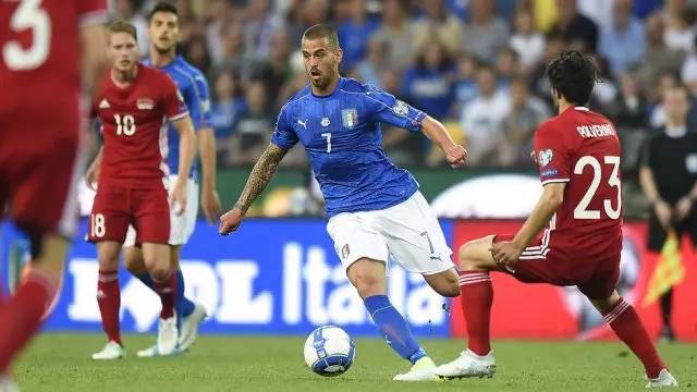 人英雄主义 人英雄主义