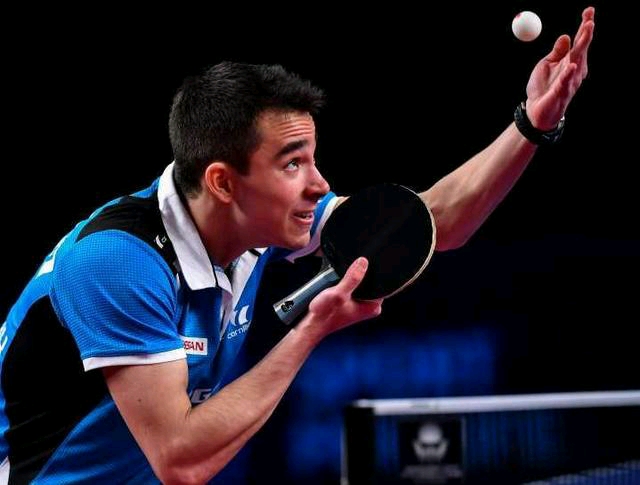 举重比赛回 举重比赛回